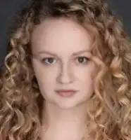 Попова Елена